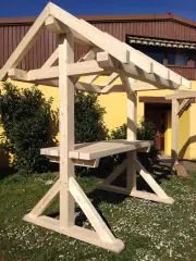 Mange debout abri table