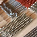 Abri 2 pans décalés 3 voitures 12 poteaux